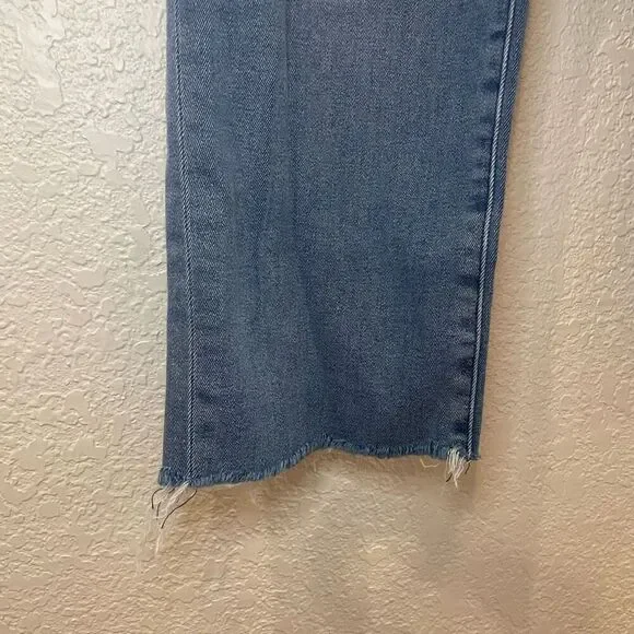Good American Good Straight Cropped Raw Hem Light Wash Jeans Size 6/28 - Picture 5 of 12